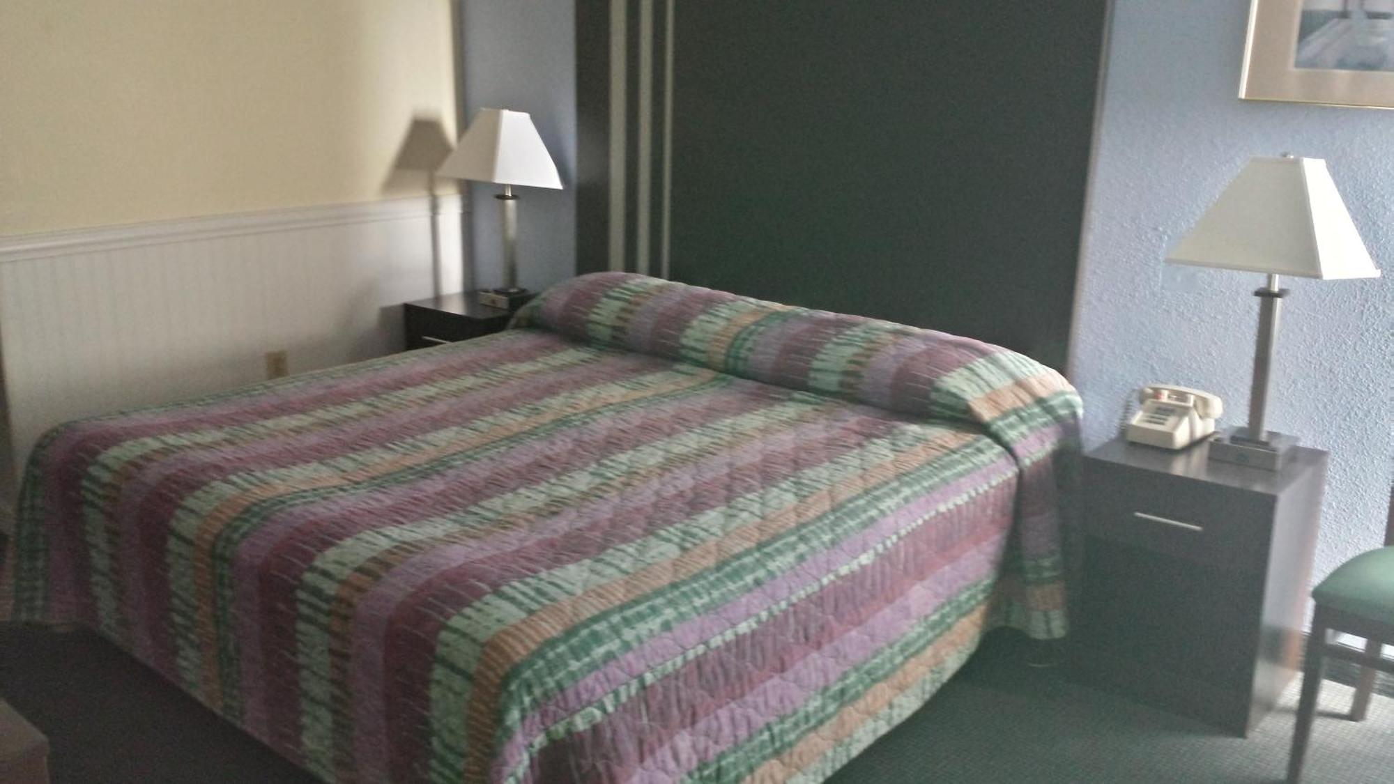 Bermuda Sands On The Boardwalk Myrtle Beach Room photo